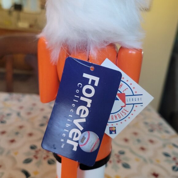 Forever Collectibles San Francisco Giants MLB 14” Wooden Nutcracker - Picture 4 of 8